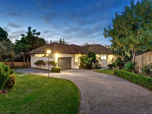 11 Frank Street Balwyn North 3104