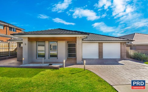 11 Freitas Road, EDMONDSON PARK NSW 2174