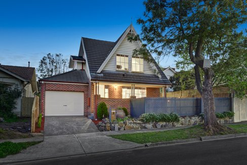 11 Gladstone Street Surrey Hills 3127