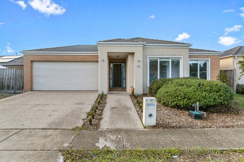 11 Hanworth Avenue Williams Landing 3027