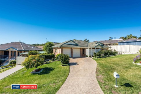 11 Hawkes Way, BOAT HARBOUR NSW 2316