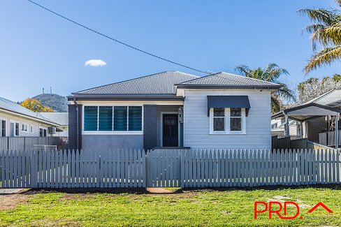 11 Hyman Street, NORTH TAMWORTH NSW 2340