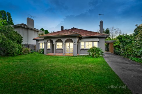 11 Jessamine Avenue Prahran 3181