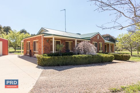 11 John Dwyer Crescent, BUNGENDORE NSW 2621