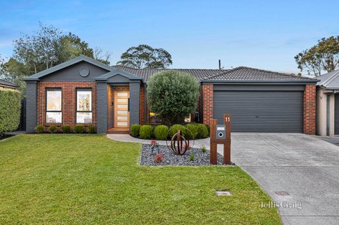 11 Laming Court Mount Martha 3934