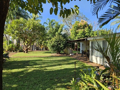 11 Lennard Road, DERBY WA 6728