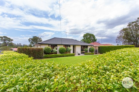 11 Lyn Circuit, JAMISONTOWN NSW 2750