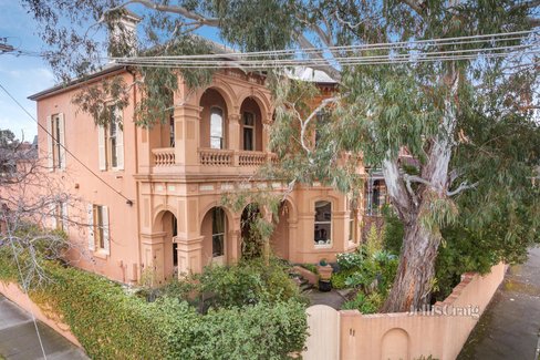 11 Lyndhurst Crescent Hawthorn 3122