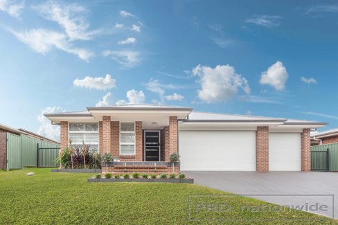 11 Magnetic Drive, ASHTONFIELD NSW 2323