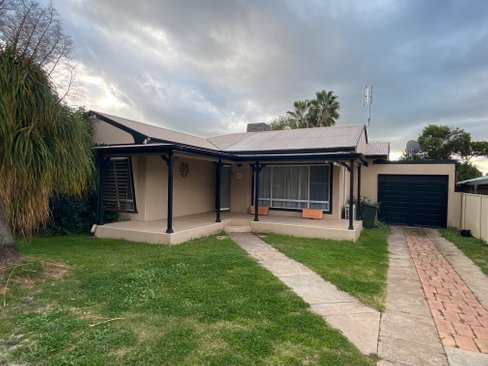 11 Market Street, TAMWORTH NSW 2340