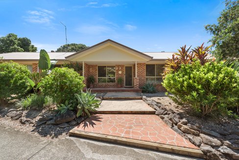 11 McAlpine Way, BOAMBEE NSW 2450