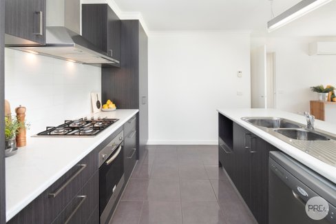 11 Namron Court, MINERS REST VIC 3352