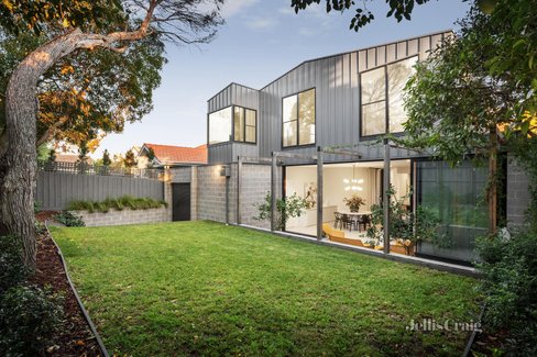 11 Nepean Street Glen Iris 3146