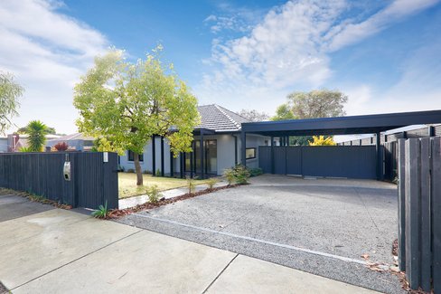 11 Norman Street Mitcham 3132