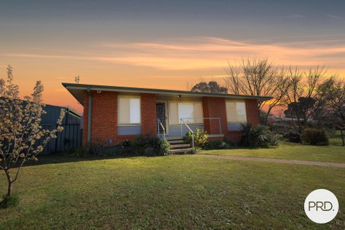 11 Nunkeri Place, ORANGE NSW 2800