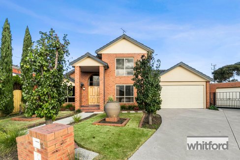 11 Parkland Drive, Hamlyn Heights