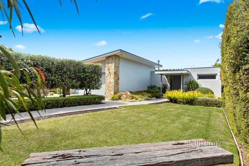 11 Pearse Road Blairgowrie 3942