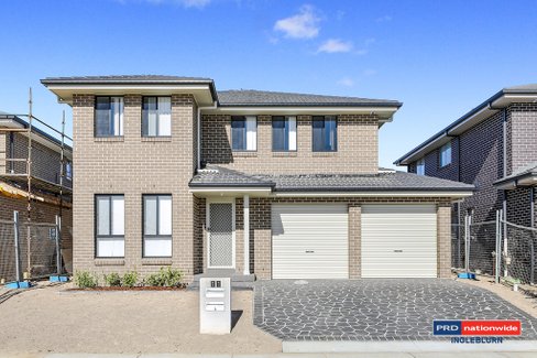 11 Pershing Road, EDMONDSON PARK NSW 2174