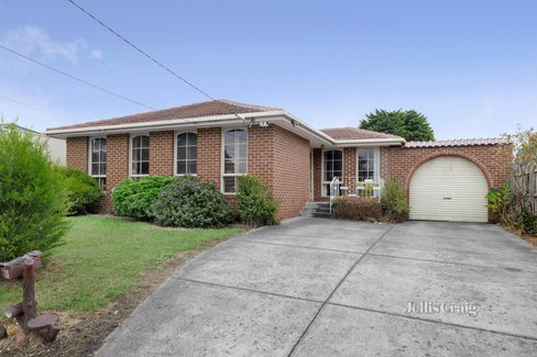 11 Plume Court Glen Waverley 3150