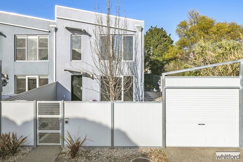 11 Quaich Lane, Geelong West