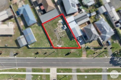 11 Raglan Street, MINERS REST