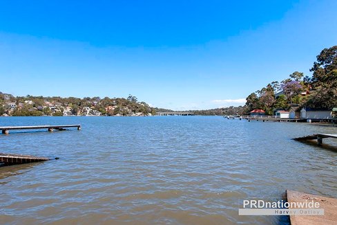 11 Raymond Street, OATLEY NSW 2223