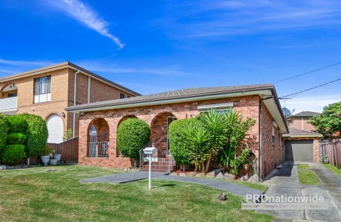 11 Ridgewell St, ROSELANDS NSW 2196