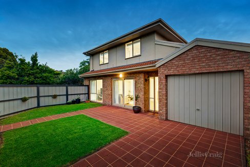 1/1 Rigby Avenue Carnegie 3163