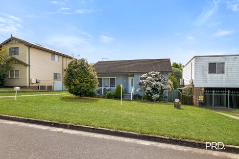 11 Roma Avenue, WALLACIA NSW 2745