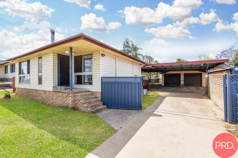11 Russell Street, GILLIESTON HEIGHTS NSW 2321