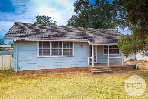 11 Sepik Road, ASHMONT NSW 2650