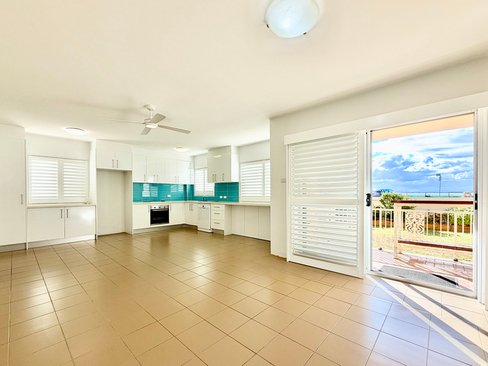 1/1 Shoal Bay Road, SHOAL BAY NSW 2315