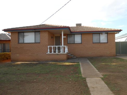 11 Southview Street, TAMWORTH NSW 2340