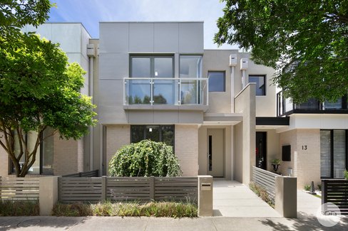 11 Sunline Avenue, ALFREDTON VIC 3350