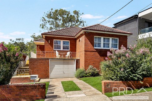11 Tarrilli Street, BEVERLY HILLS