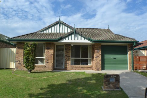 11 Turquoise Place, WAVELL HEIGHTS QLD 4012