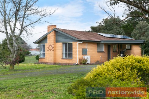 11 Vaughan Street, RAGLAN VIC 3373