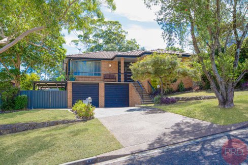 11 Vista Parade, EAST MAITLAND NSW 2323