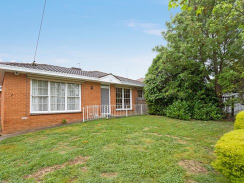 1 10 Glencairn Avenue Camberwell 3124