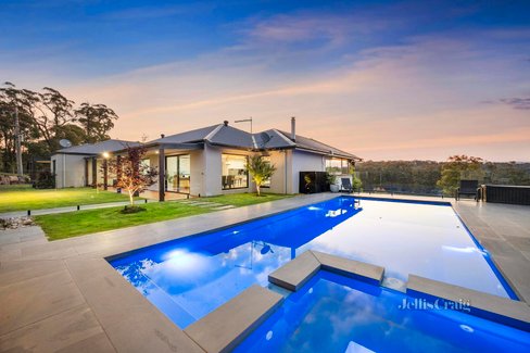 110 Glenwood Drive Castella 3777