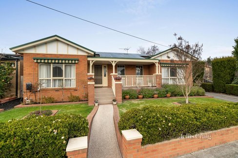 1 10 Lemana Crescent Mount Waverley 3149