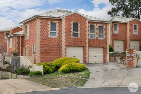 1/10 Manna Gum Heights, MOUNT PLEASANT