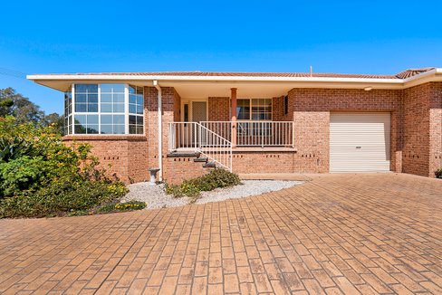 1/10 Mclennan Street, LAURIETON NSW 2443