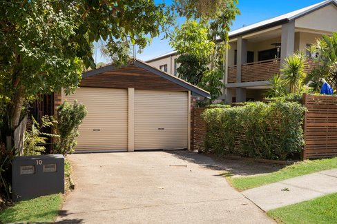 1/10 Shillito Street, SOUTHPORT QLD 4215
