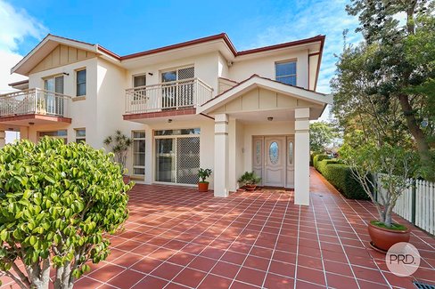 1/10 Yarran Road, OATLEY NSW 2223