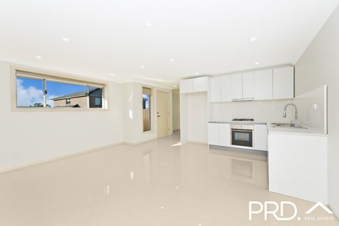 1/100 Hydrae Street, REVESBY NSW 2212