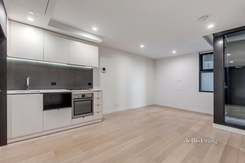 1104 10 Claremont Street South Yarra 3141