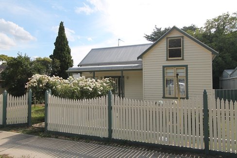 1106 Warrenheip Street, BUNINYONG VIC 3357