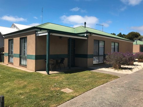 1/107 Latrobe Street, REDAN VIC 3350