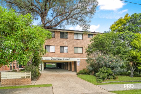 1/11-13 Hemmings Street, Penrith NSW 2750